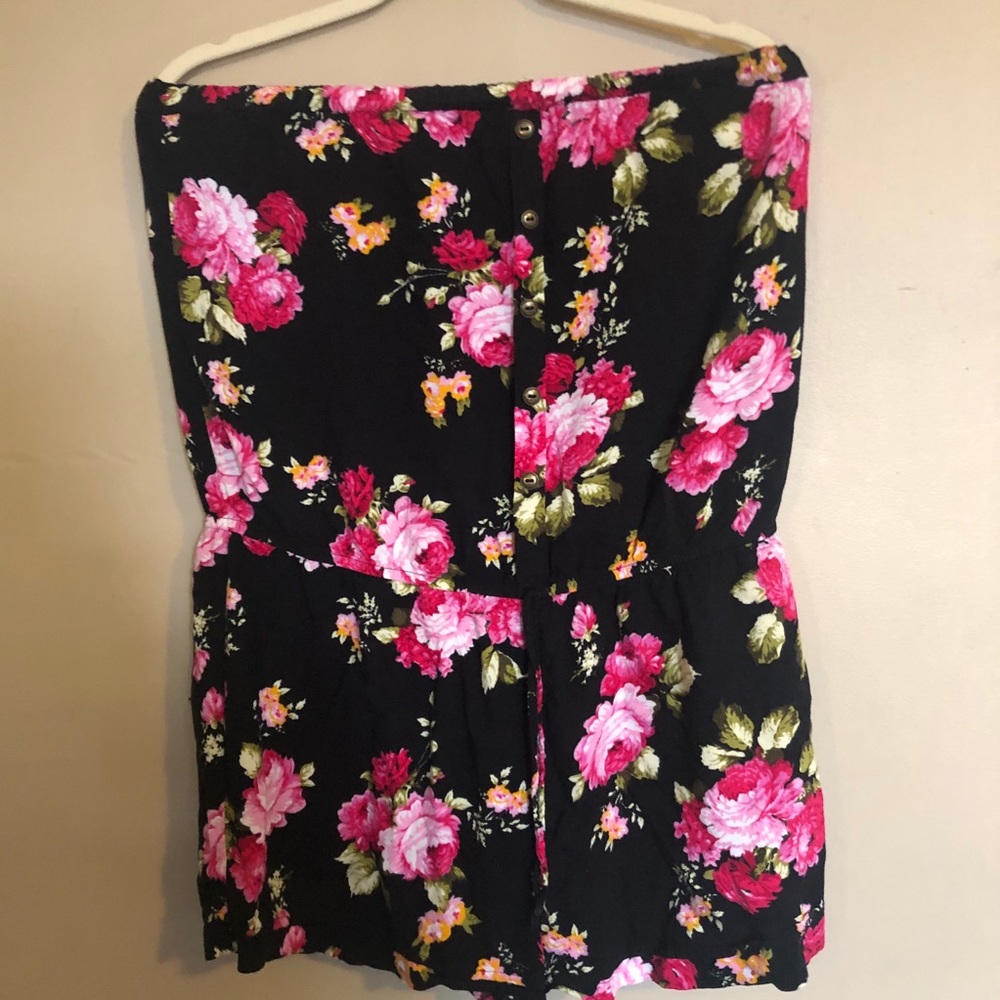 Floral print romper ☀️